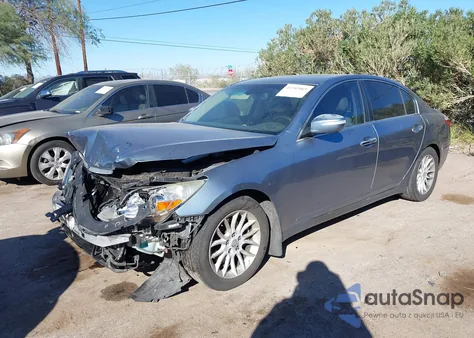 2009 Hyundai Genesis 3.8 из США, поврежденный, VIN KMHGC46E69U046594